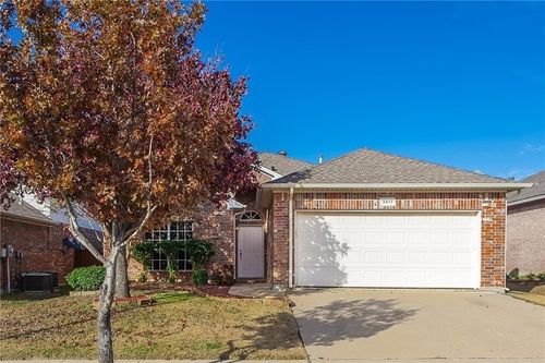 3817 Summersville Ln, Fort Worth, TX, 76244-5756 | Card Image