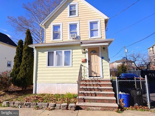 83 John St, Carteret, NJ, 07008-3129 | Card Image
