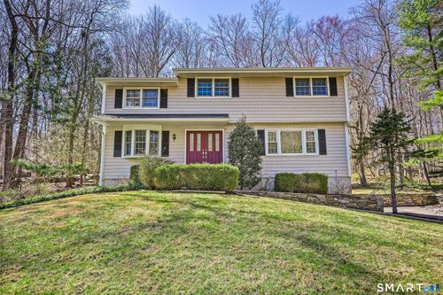145 Wilton Rd E, Ridgefield, CT, 06877-5720 | Card Image