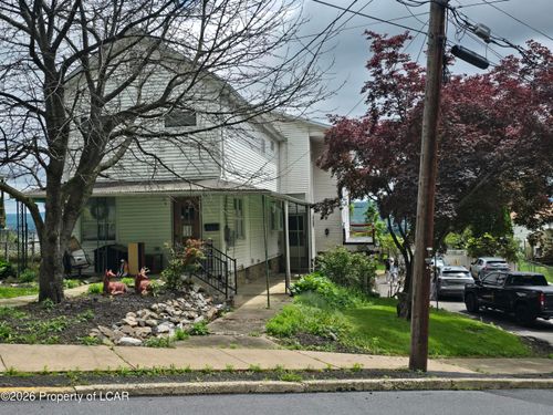 941 Bennett St, Luzerne, PA, 18709-1119 | Card Image