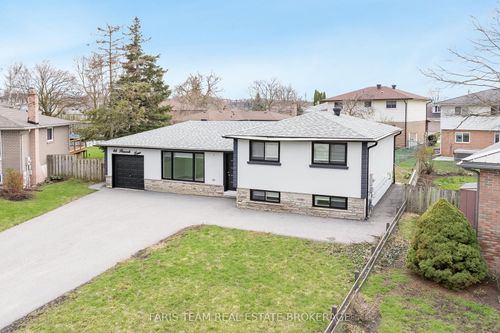 66 Peacock Lane, Barrie, ON, L4N3R9 | Card Image
