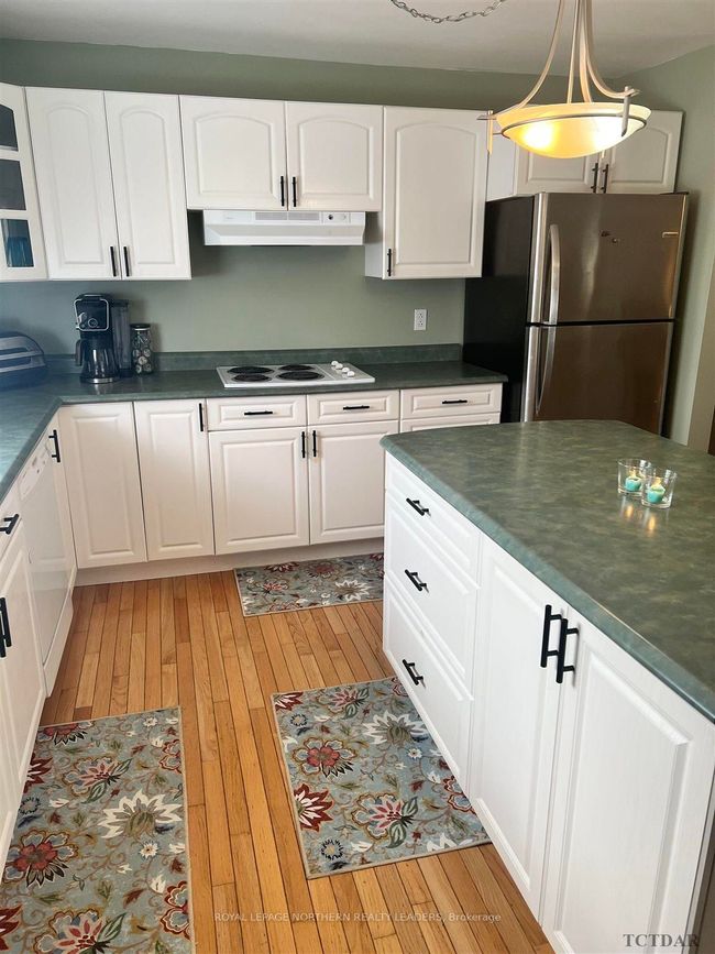 31 Poplar St, House other with 2 bedrooms, 2 bathrooms and 10 parking in Dowling ON | Image 7
