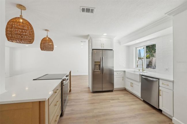 2650 E Vina Del Mar Blvd, House other with 4 bedrooms, 2 bathrooms and null parking in ST PETE BEACH FL | Image 14