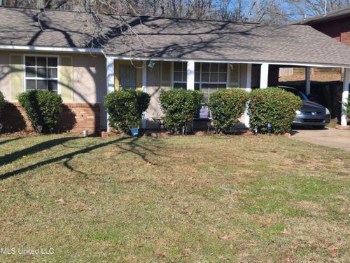 910 Cherry Stone Cir, Clinton, MS, 39056-2024 | Card Image