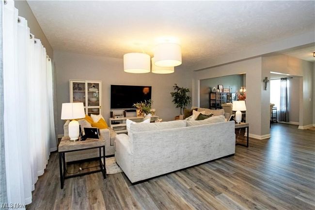 2343 Pebble Brook Path, House other with 3 bedrooms, 3 bathrooms and null parking in Orrville OH | Image 7