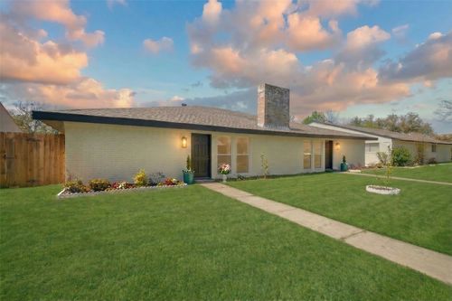 310 Candlewood Pl, Richardson, TX, 75081-3513 | Card Image