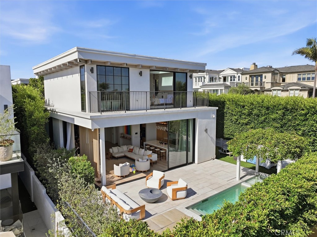 Residential Lease in Manhattan Beach