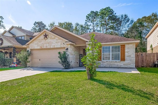 28519 Oakden Ct, House other with 4 bedrooms, 2 bathrooms and 2 parking in Huffman TX | Image 4