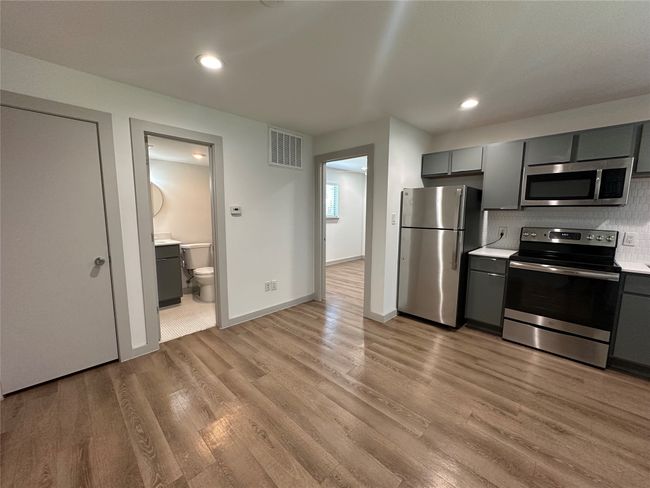 APT-109 - 4526 Munger Ave, Condo with 1 bedrooms, 1 bathrooms and null parking in Dallas TX | Image 6
