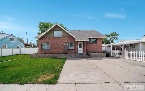 1055 Royal Ave, Idaho Falls, ID, 83401-2113 | Card Image