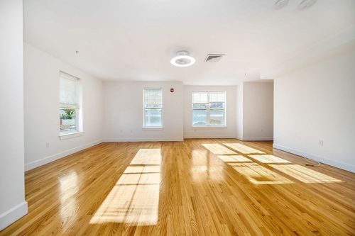 144-144 Library St, Chelsea, MA, 02150-3302 | Card Image