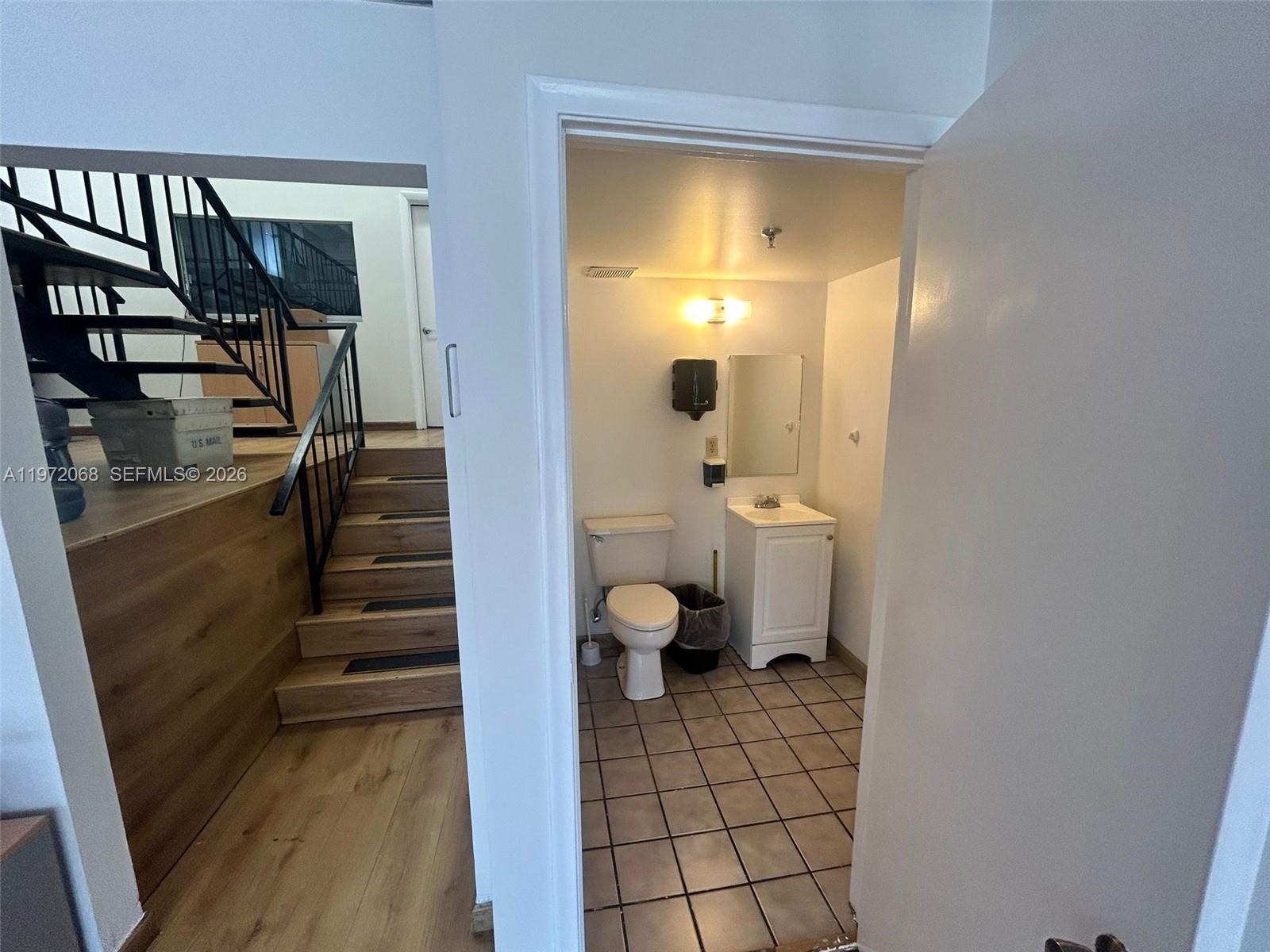Commercial Sale in Miami 4