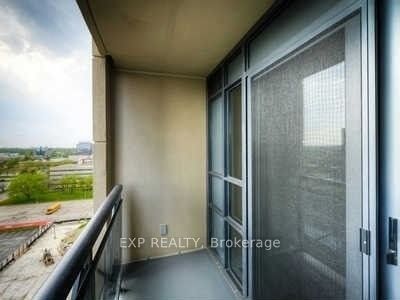 Residential in Toronto W08 3