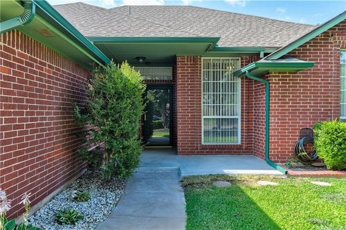 1716 Nw 174th St, Edmond, OK, 73012-6963 | Card Image