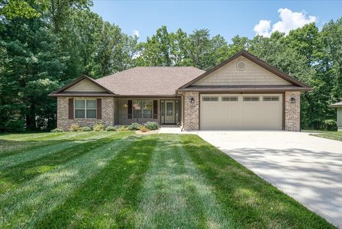 664 Mockingbird Dr, Crossville, TN, 38555-5836 | Card Image