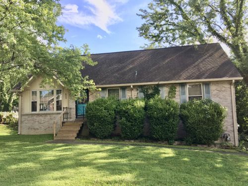 604 Netherlands Dr, Hermitage, TN, 37076-2315 | Card Image