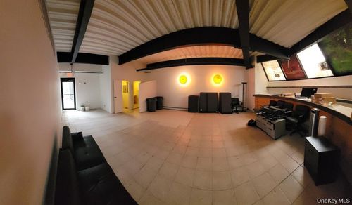 ste-cu8-92 Queens Blvd, Rego Park, NY, 11374-6600 | Card Image