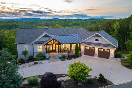1506 High Valley Way, Lenoir, NC, 28645-6799 | Card Image