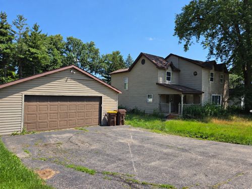 8404 Dorr Rd, Wonder Lake, IL, 60097-8886 | Card Image