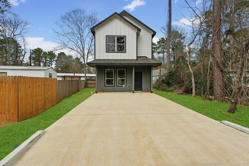 9792 Black Gum, Willis, TX, 77318-7232 | Card Image