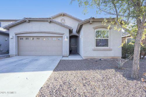 3927 E Blue Spruce Ln, Gilbert, AZ, 85298-0433 | Card Image