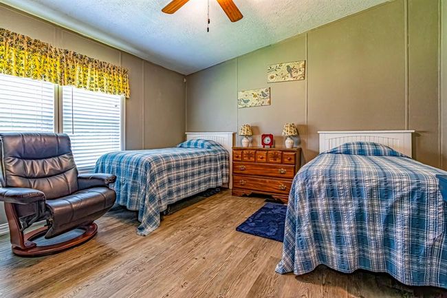 142 Hounds Chase Dr, House other with 3 bedrooms, 2 bathrooms and 2 parking in Trinity TX | Image 18