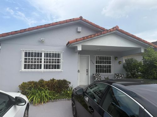 4349 W 10th Avenue, Hialeah, FL, 33012 | Card Image