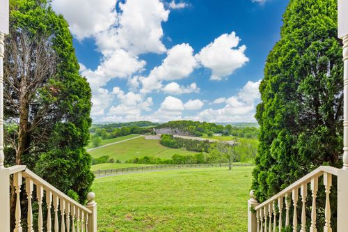 2370 Pulaski Hwy, Fayetteville, TN, 37334-6441 | Card Image