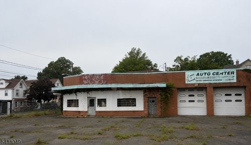 1005 E Elizabeth Ave, Linden, NJ, 07036-2229 | Card Image