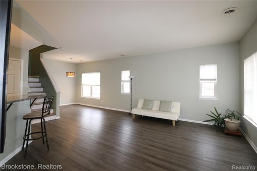 2096 Cloverly Ln, Ann Arbor, MI, 48108-3087 | Card Image