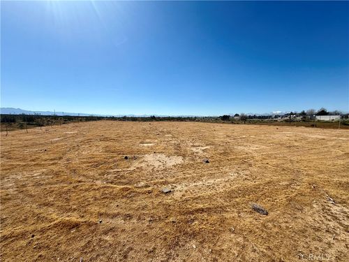 1 Lemon St, Hesperia, CA, 92345 | Card Image