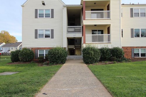 202-102 Chesterfield Ln, STAFFORD, VA, 22556-9006 | Card Image