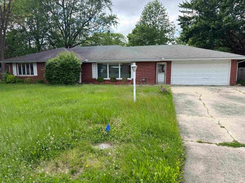 3601 N New York Avenue, Muncie, IN, 47304-7304 | Card Image