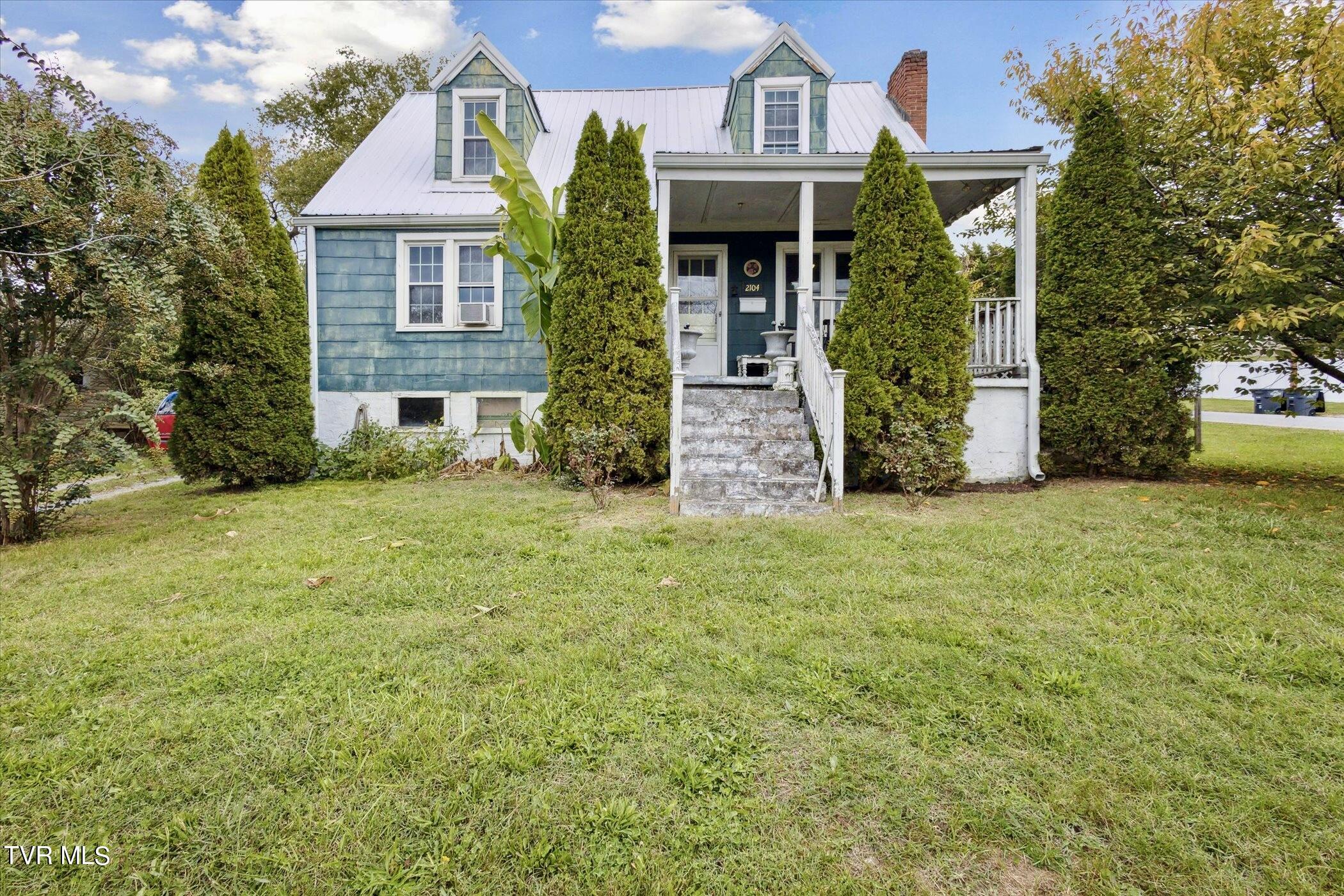 2104 Fort Robinson Drive, For Sale in Kingsport Zoocasa