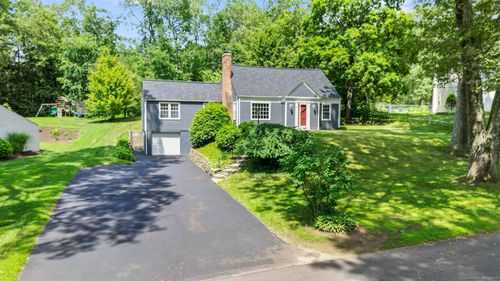 50 Spring Glen Dr, Granby, CT, 06035-2622 | Card Image