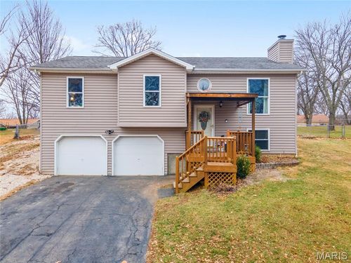 2620 Carolyn Circle Dr, High Ridge, MO, 63049-2868 | Card Image