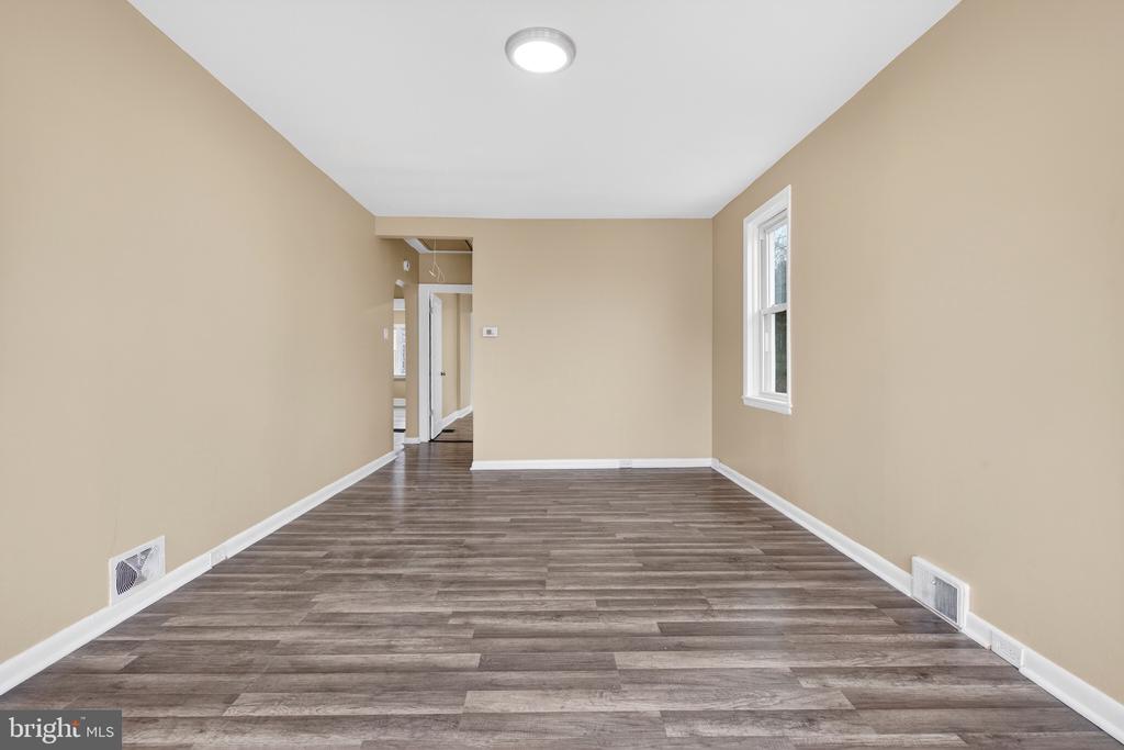 Residential Lease in PENNSAUKEN 4