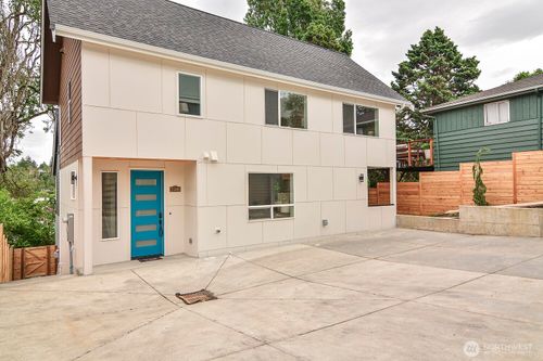 2336 B 23rd Ave S, Seattle, WA, 98144 | Card Image