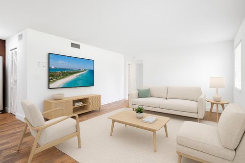 apt-d1-4995 Sable Pine Cir, West Palm Beach, FL, 33417-3117 | Card Image