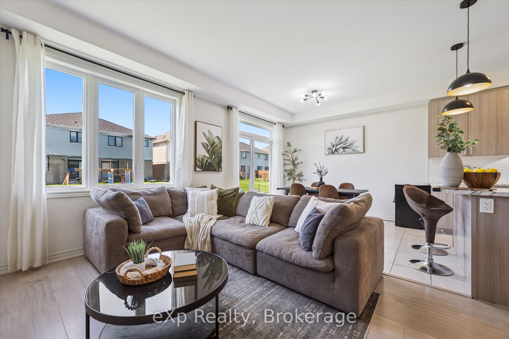 Residential in Centre Wellington 5