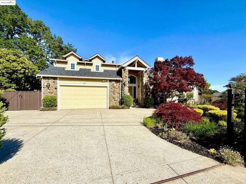 78 Scenic Dr, Orinda, CA, 94563-3412 | Card Image