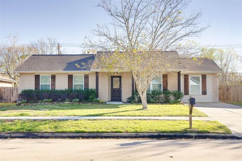 702 Dixie Dr, League City, TX, 77573-3319 | Card Image