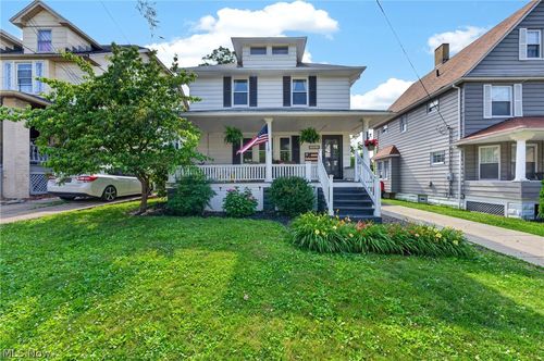 1462 Wyandotte Ave, Lakewood, OH, 44107-4724 | Card Image