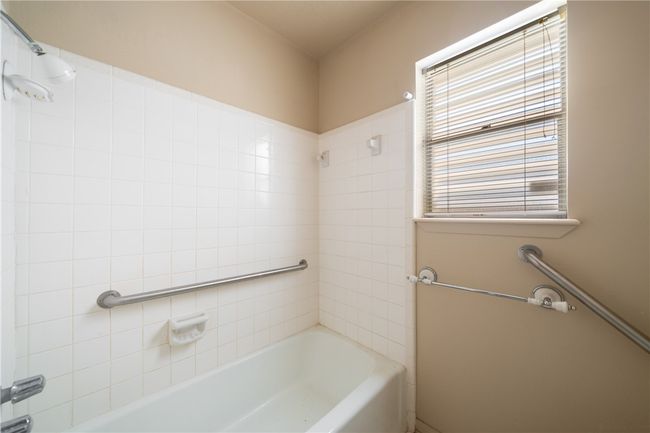 407 E 10 Th St, House other with 3 bedrooms, 2 bathrooms and null parking in Bishop TX | Image 21