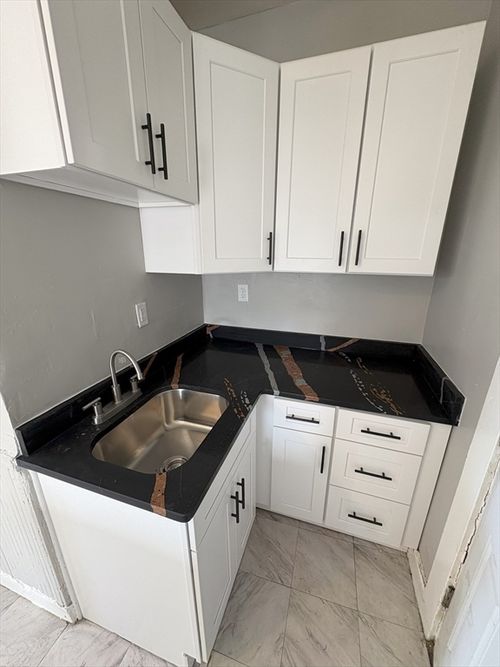 apt-3-130 Springfield St, Lawrence, MA, 01843-1678 | Card Image