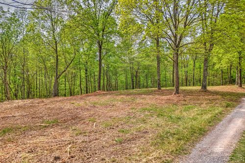 0 R B K Ln, Bethpage, TN, 37022 | Card Image