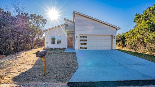 3501 Brazos River Dr, Granbury, TX, 76048-5815 | Card Image