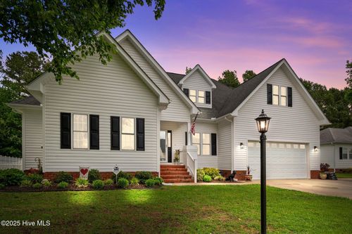 171 Adams Ln, Washington, NC, 27889-6036 | Card Image