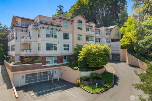 103-7549 Se 29th St, Mercer Island, WA, 98040-6307 | Card Image
