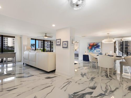 2-301-4200 N Ocean Dr, Riviera Beach, FL, 33404-2856 | Card Image